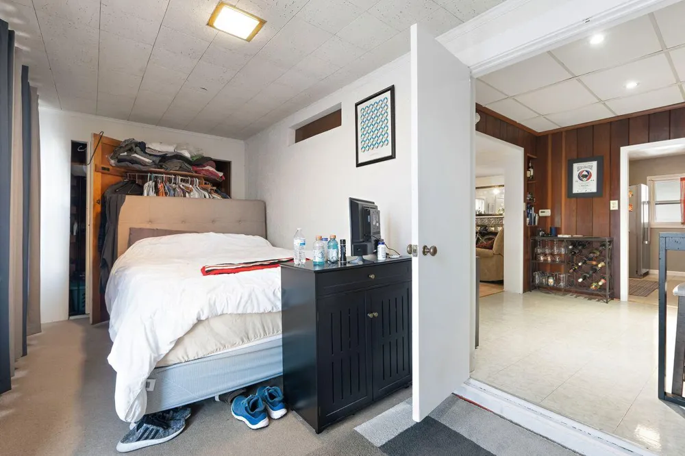 514 Lake Shore Drive Michigan City, IN 46360