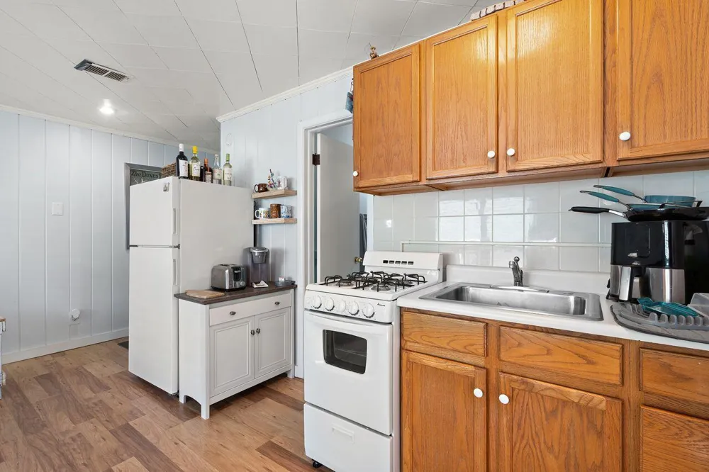 514 Lake Shore Drive Michigan City, IN 46360