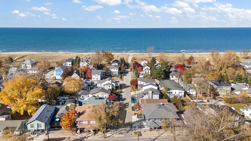 514 Lake Shore Drive Michigan City, IN 46360