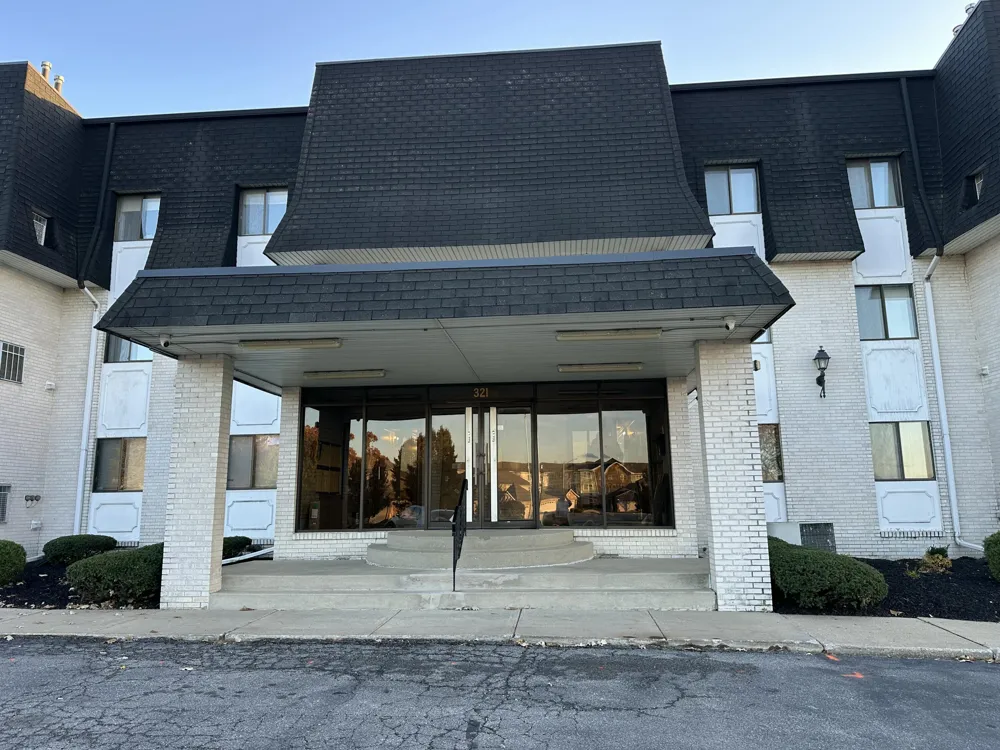 321 Deerpath Drive #109 Schererville, IN 46375