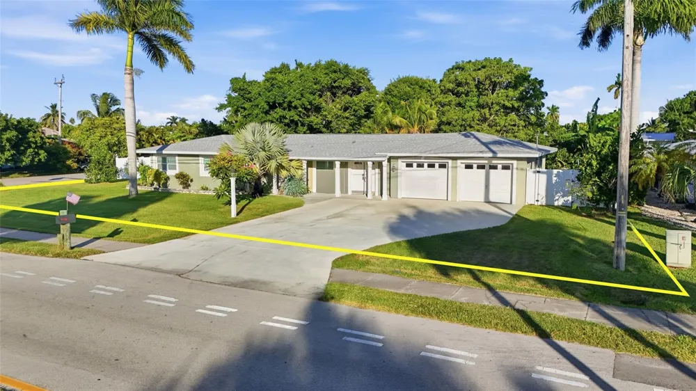 5229 PELICAN BOULEVARD Cape Coral, FL 33914
