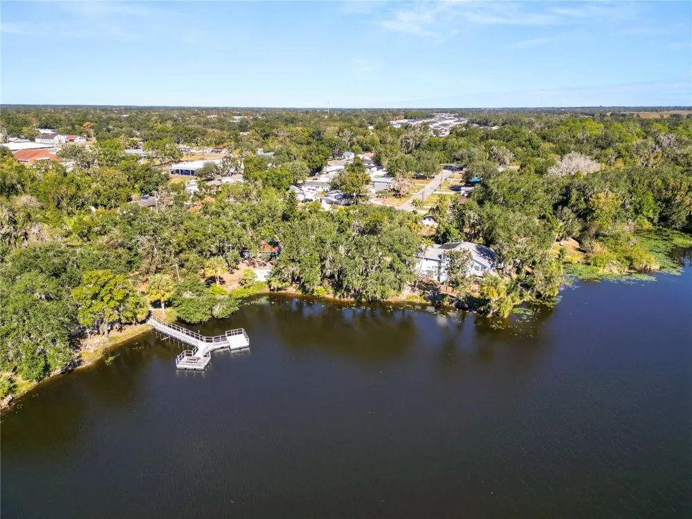 109 NE 4TH AVENUE Mulberry, FL 33860