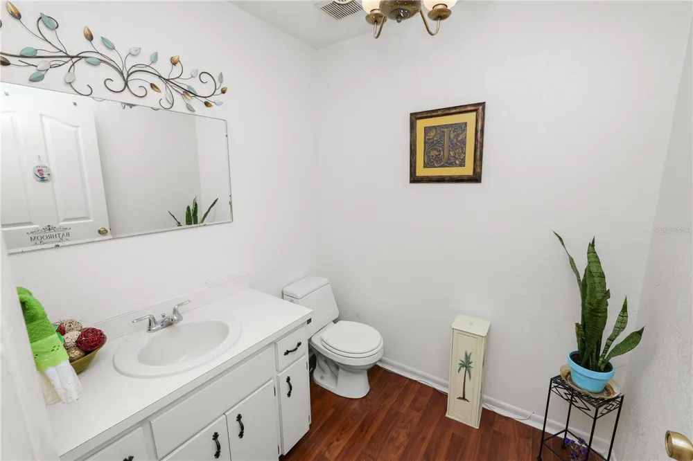 109 NE 4TH AVENUE Mulberry, FL 33860