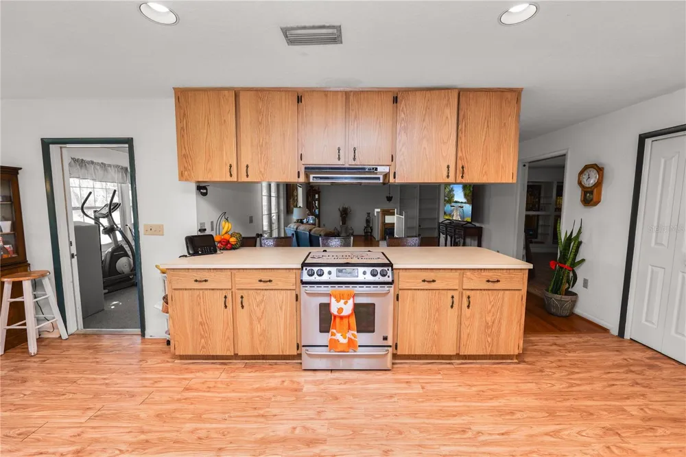 109 NE 4TH AVENUE Mulberry, FL 33860