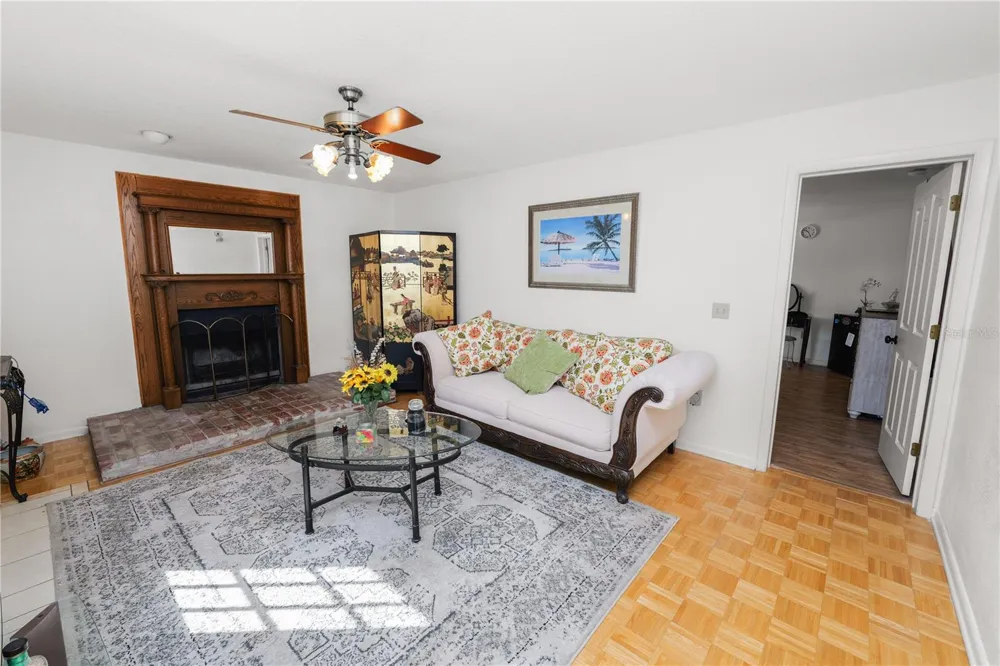 109 NE 4TH AVENUE Mulberry, FL 33860