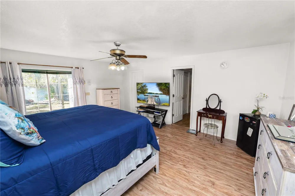 109 NE 4TH AVENUE Mulberry, FL 33860