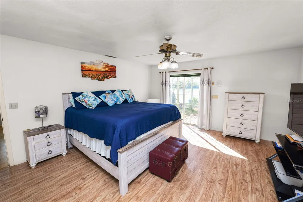 109 NE 4TH AVENUE Mulberry, FL 33860