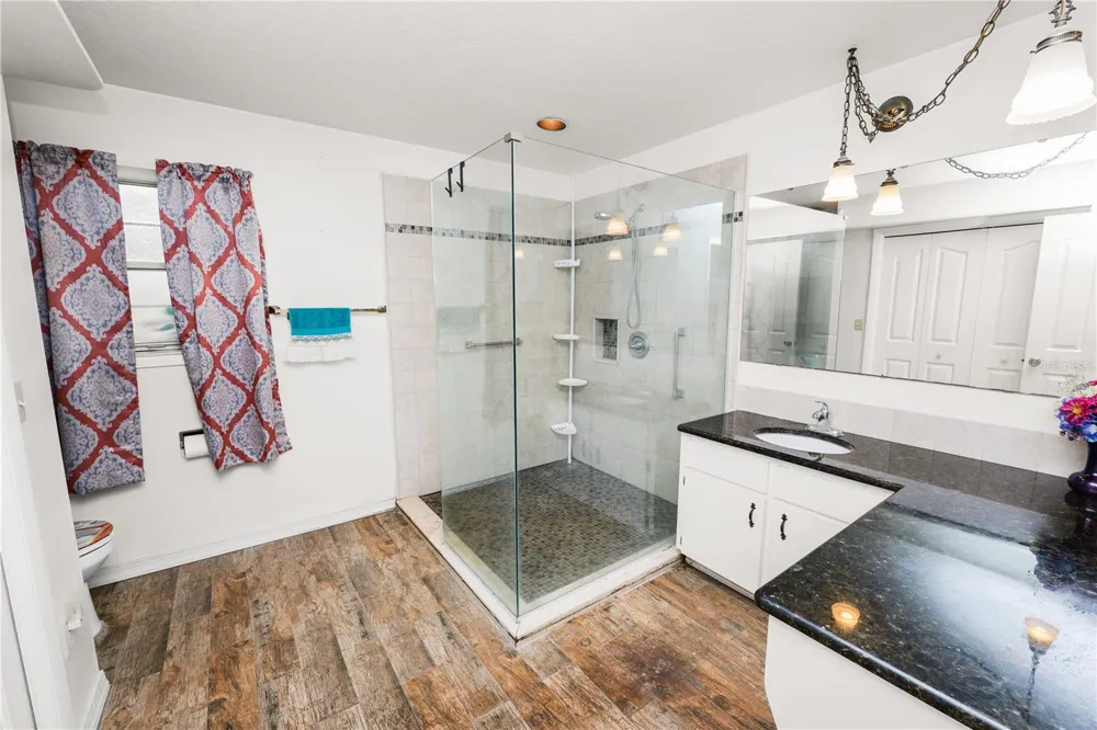 109 NE 4TH AVENUE Mulberry, FL 33860