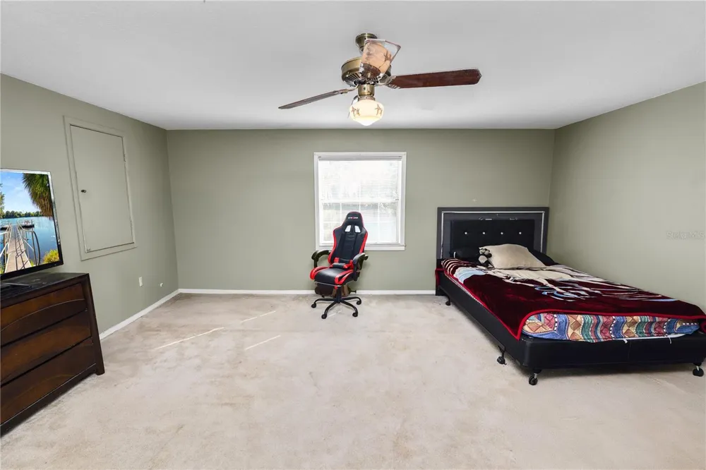 109 NE 4TH AVENUE Mulberry, FL 33860