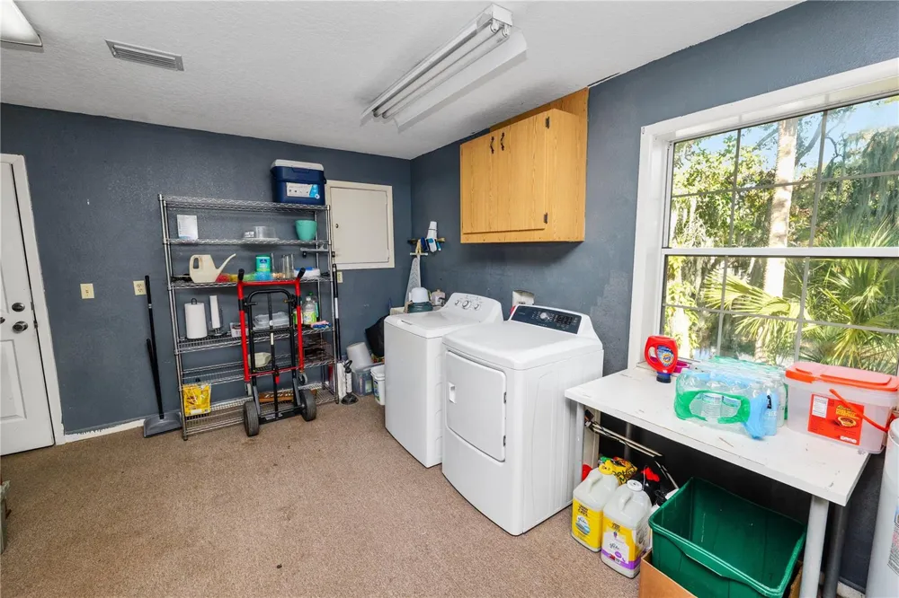 109 NE 4TH AVENUE Mulberry, FL 33860