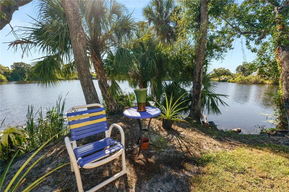 109 NE 4TH AVENUE Mulberry, FL 33860
