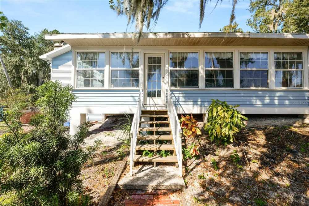 109 NE 4TH AVENUE Mulberry, FL 33860