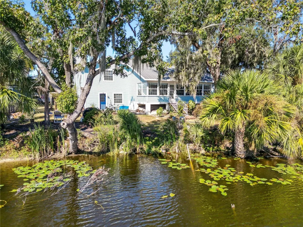 109 NE 4TH AVENUE Mulberry, FL 33860