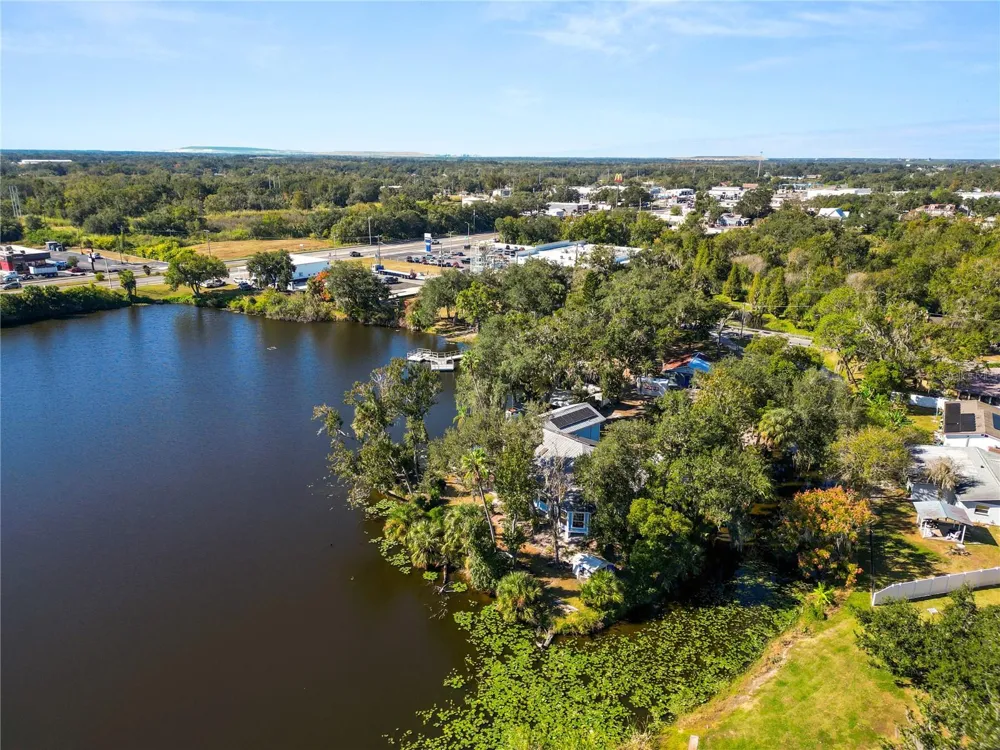 109 NE 4TH AVENUE Mulberry, FL 33860