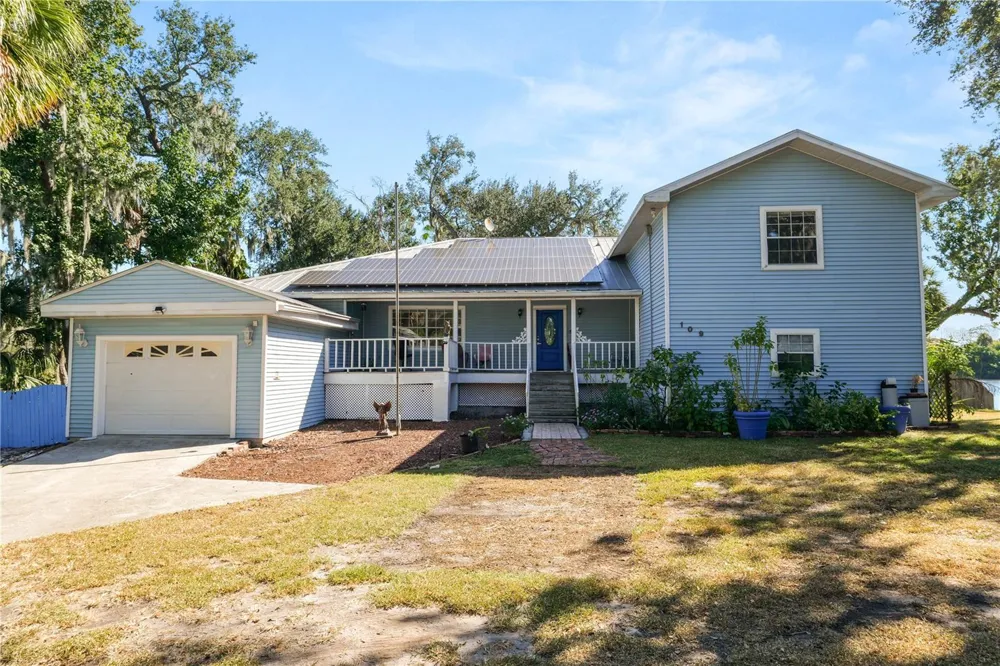 109 NE 4TH AVENUE Mulberry, FL 33860