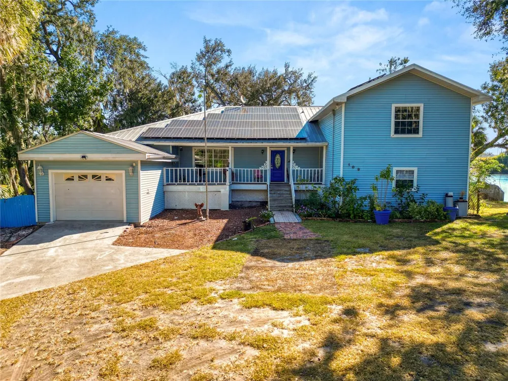 109 NE 4TH AVENUE Mulberry, FL 33860