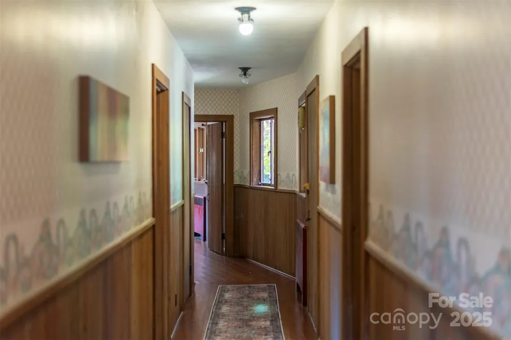 102 Weaver Mill Road Columbus, NC 28722