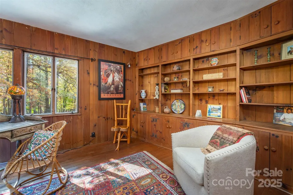 102 Weaver Mill Road Columbus, NC 28722