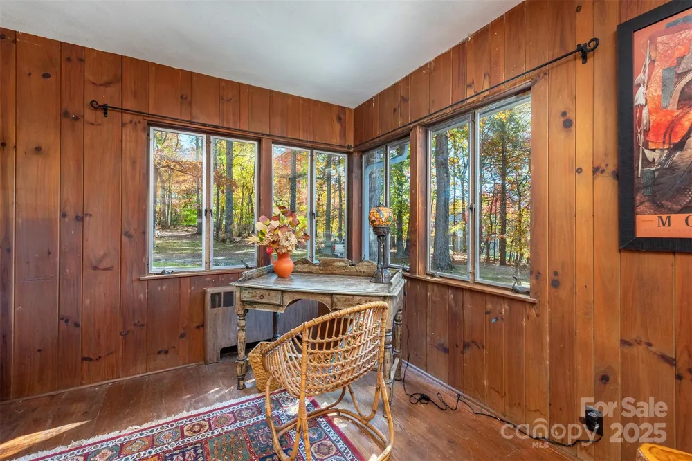 102 Weaver Mill Road Columbus, NC 28722