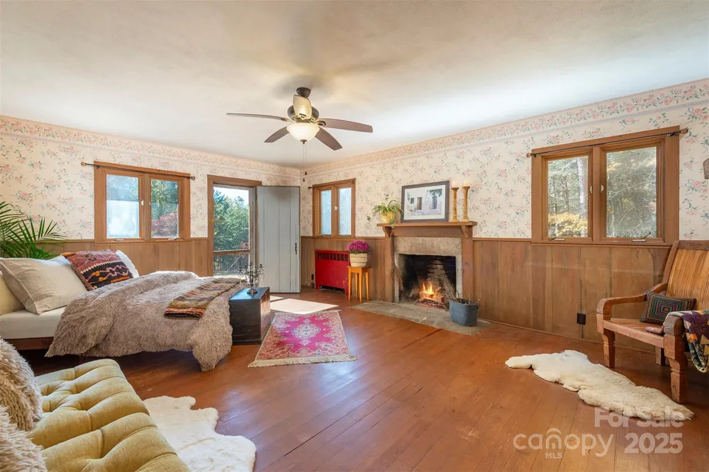 102 Weaver Mill Road Columbus, NC 28722
