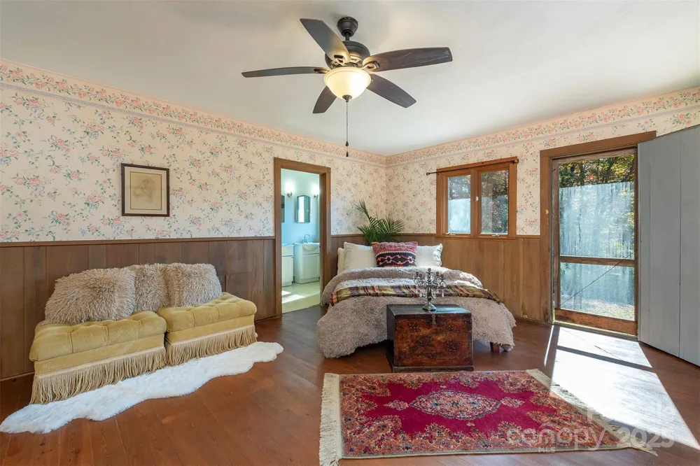 102 Weaver Mill Road Columbus, NC 28722