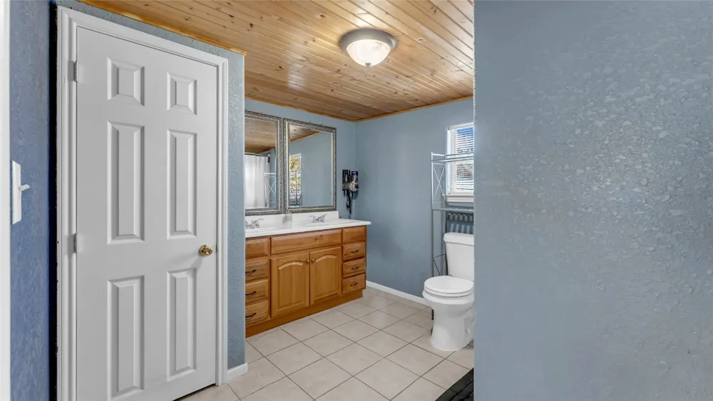 1415 Bee Lane Tow, TX 78672