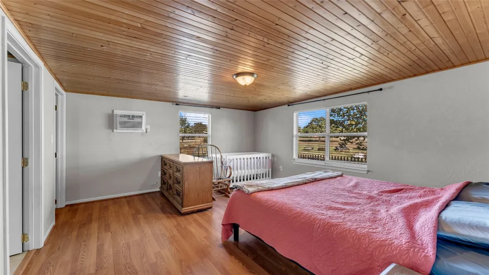 1415 Bee Lane Tow, TX 78672