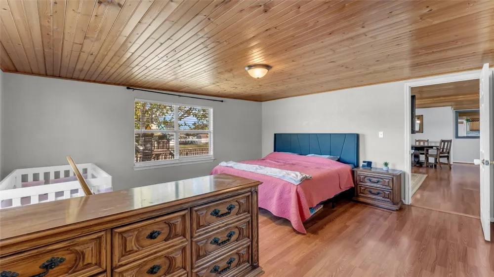 1415 Bee Lane Tow, TX 78672