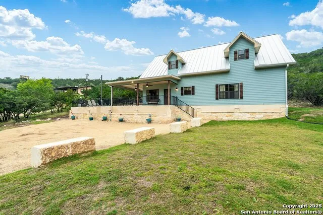 488 Canyon Oaks Concan, TX 78838