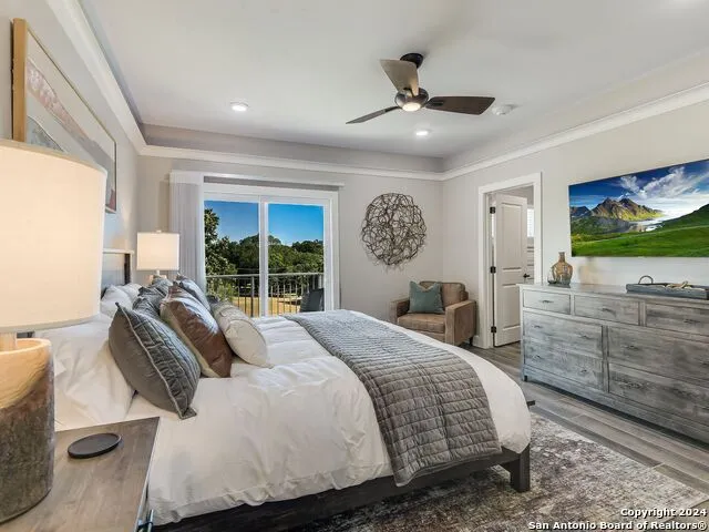 1228 ERVENDBERG AVE #304 New Braunfels, TX 78130