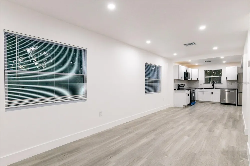 3149 W WASHINGTON STREET Orlando, FL 32805