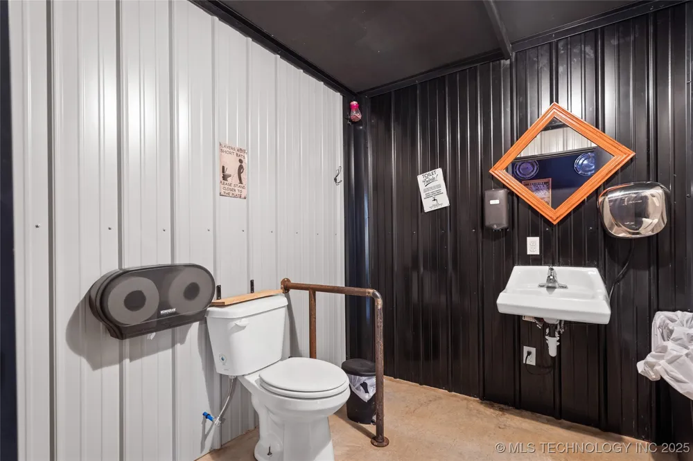 3133 Chickasaw Trail Sulphur, OK 73086