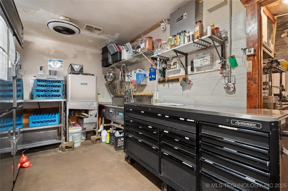 3133 Chickasaw Trail Sulphur, OK 73086