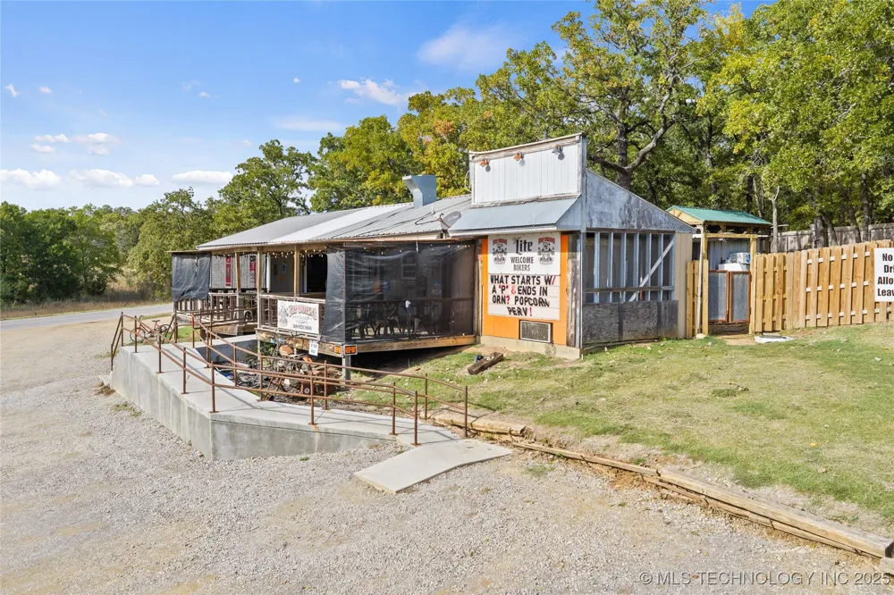3133 Chickasaw Trail Sulphur, OK 73086