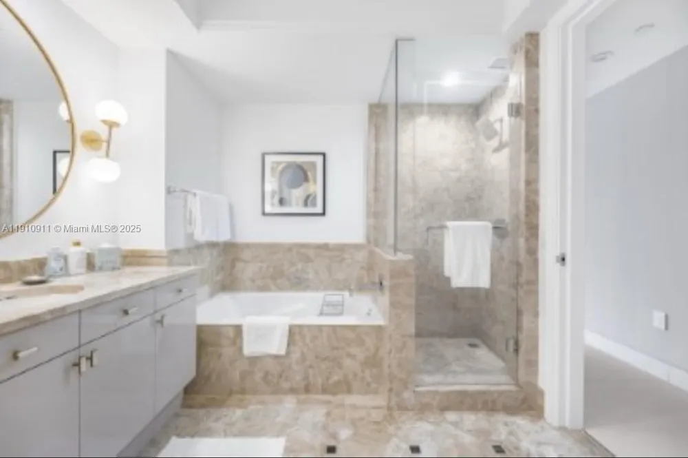 1435 Brickell Ave #3410 Miami, FL 33131
