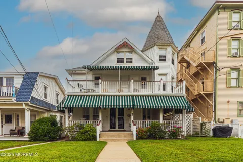 3 Bath Avenue