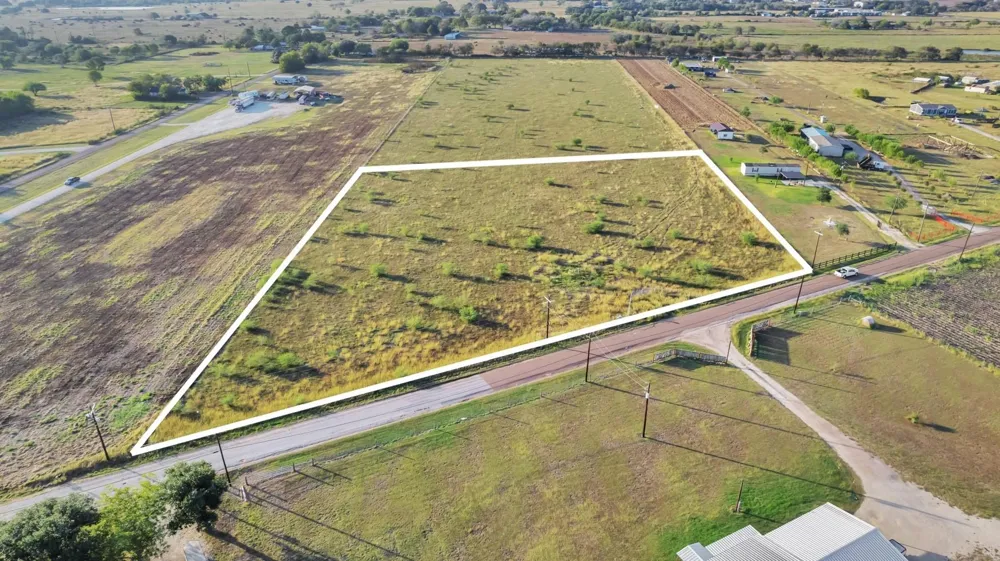 County Road 302 Edna, TX 77957