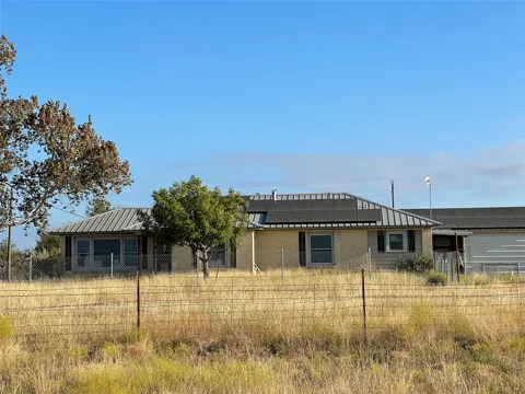 565 FM 1241