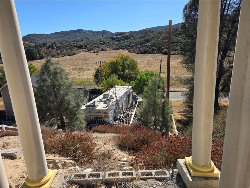 42530 Ranch Club Lake Elizabeth, CA 93532