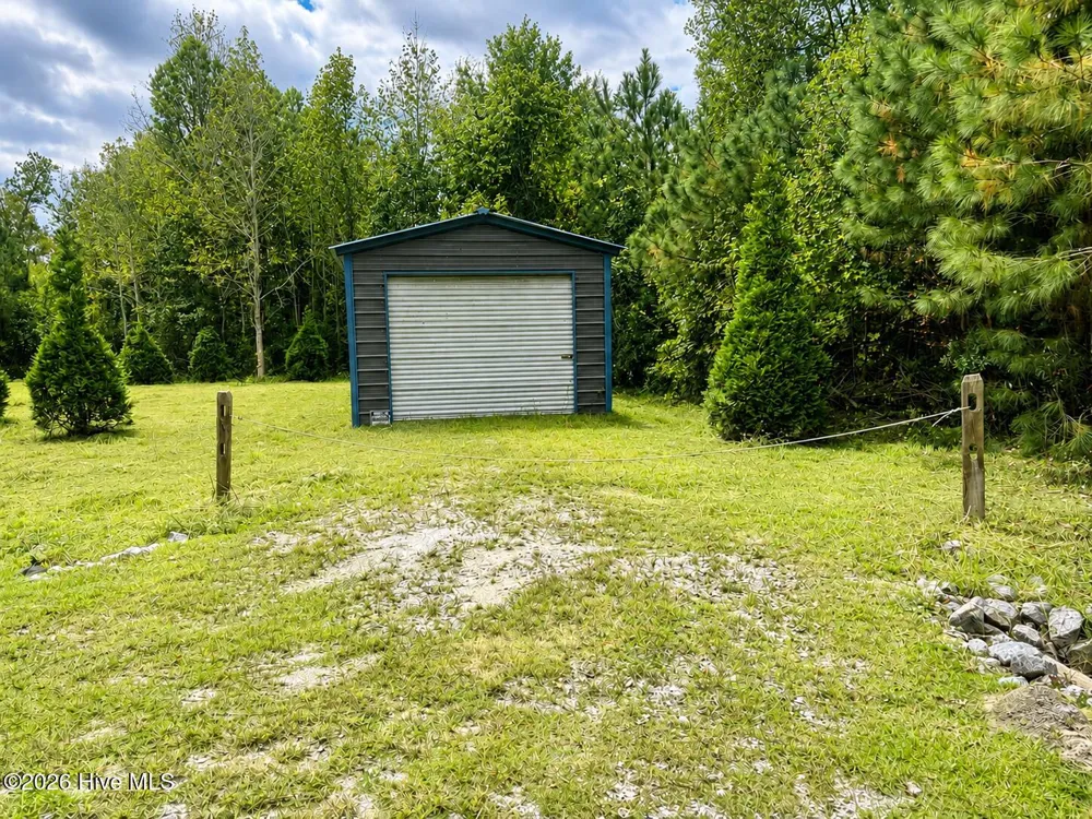 408 Tarpon Pointe Road Bath, NC 27808