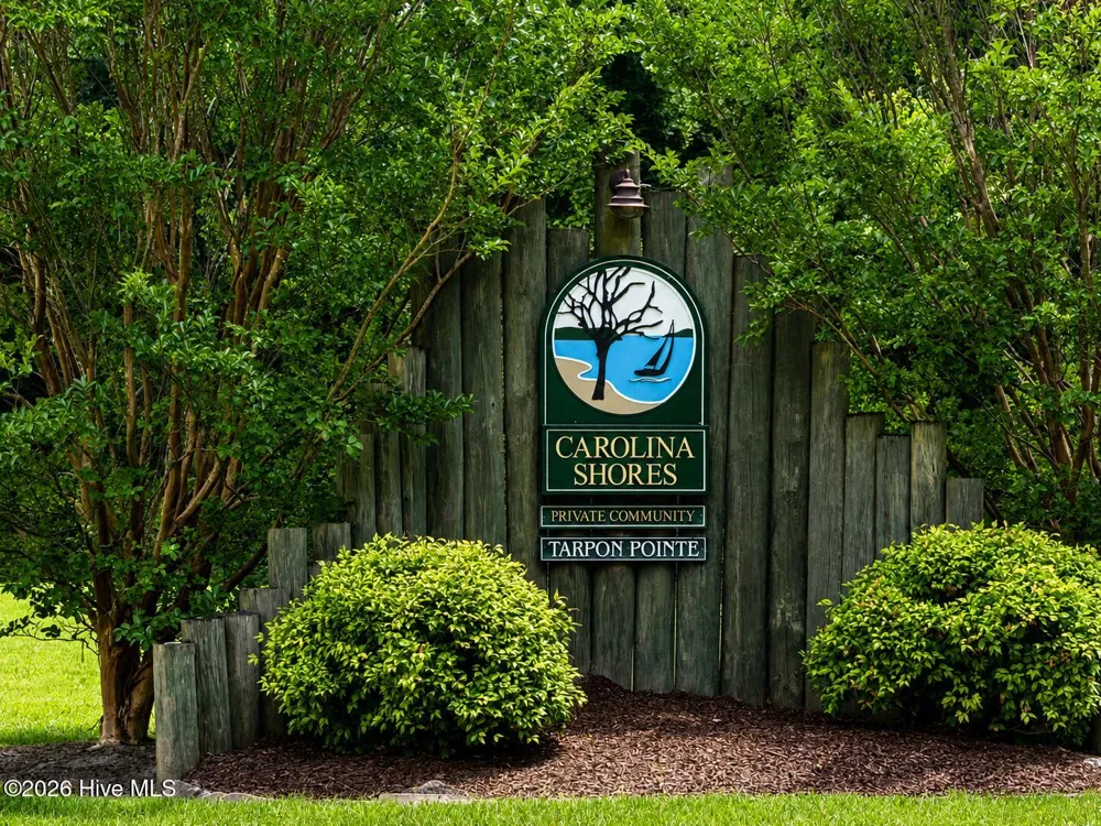 408 Tarpon Pointe Road Bath, NC 27808
