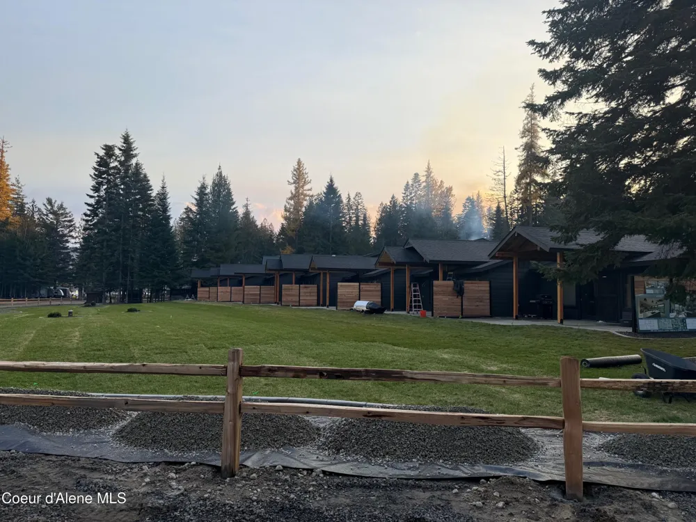 25 Rebecca Lane Nordman, ID 83848