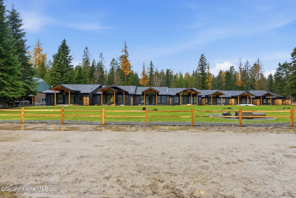 25 Rebecca Lane Nordman, ID 83848