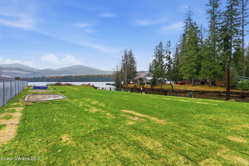 25 Rebecca Lane Nordman, ID 83848