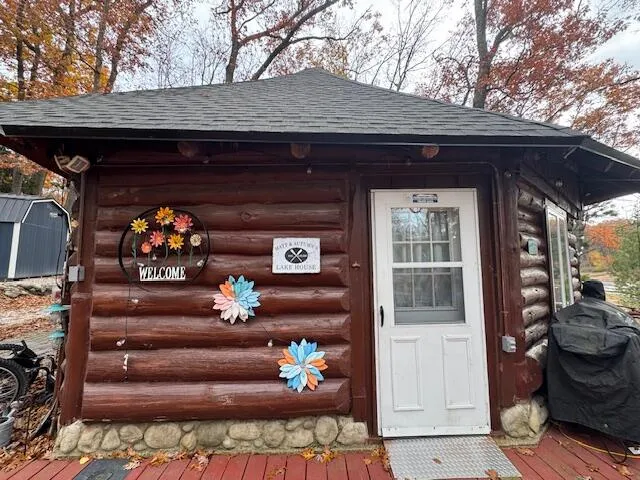 9013 S Three Lakes Lane Baldwin, MI 49304