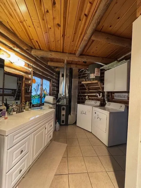 9013 S Three Lakes Lane Baldwin, MI 49304