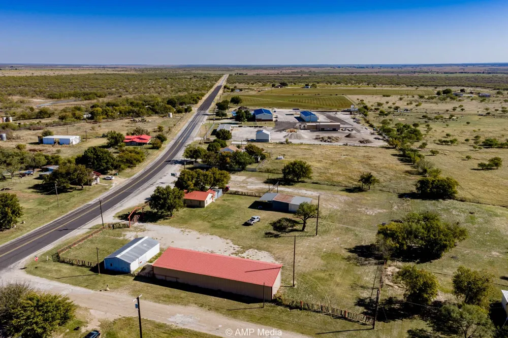 507 E Chestnut Throckmorton, TX 76483