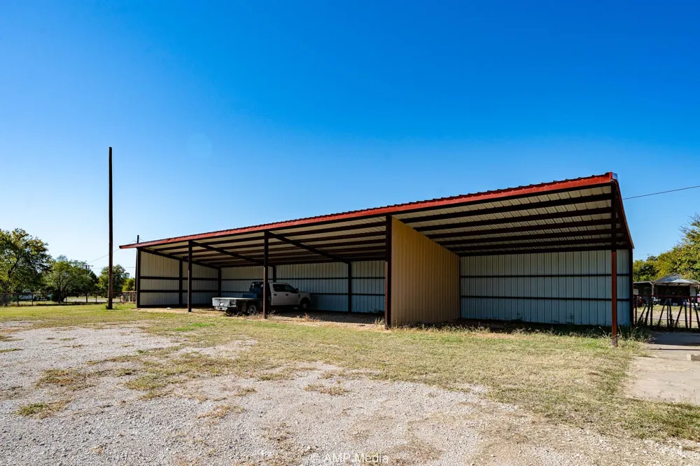 507 E Chestnut Throckmorton, TX 76483