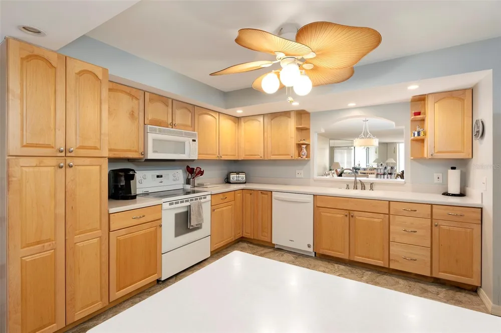 6500 SUNSET WAY #116 St Pete Beach, FL 33706