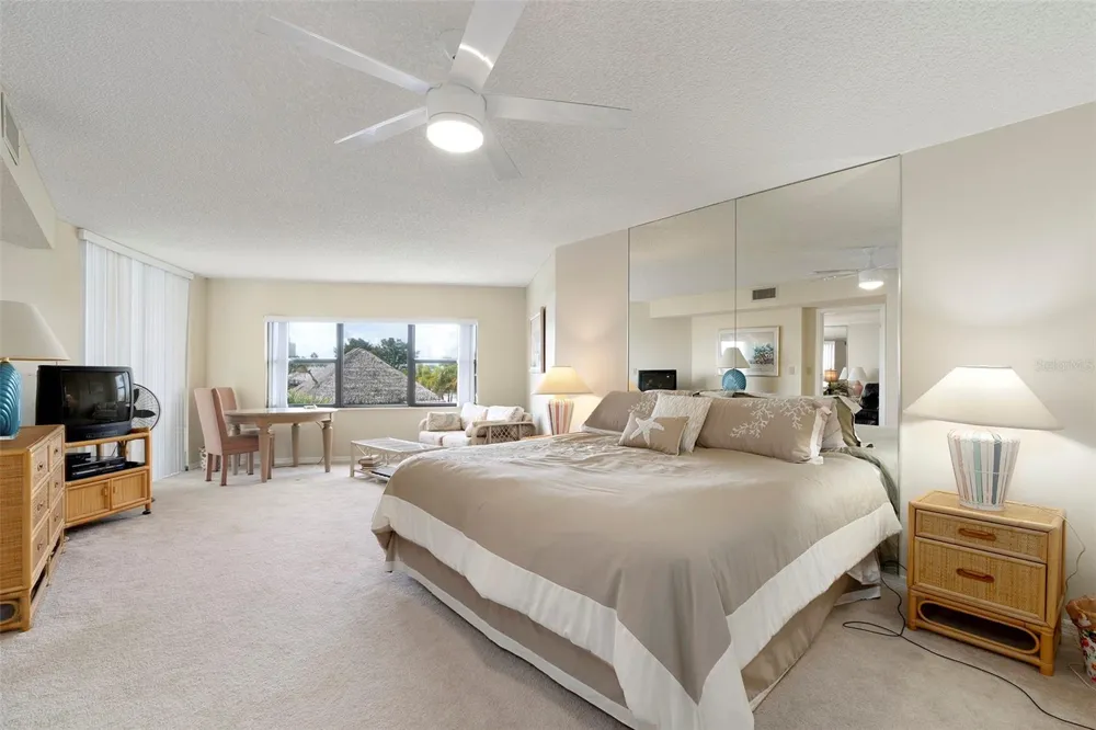 6500 SUNSET WAY #116 St Pete Beach, FL 33706